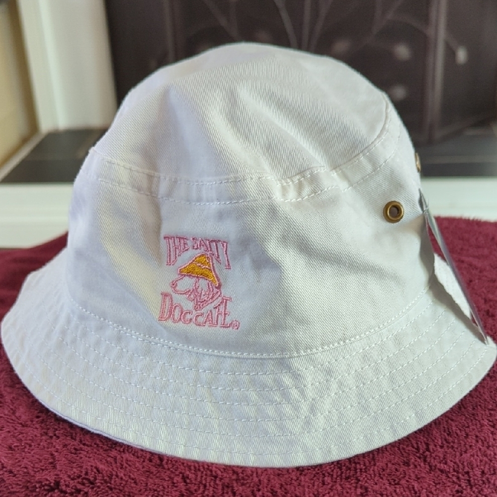 White Bucket Hat with Pink Embroidery SALTY DOG CAFE